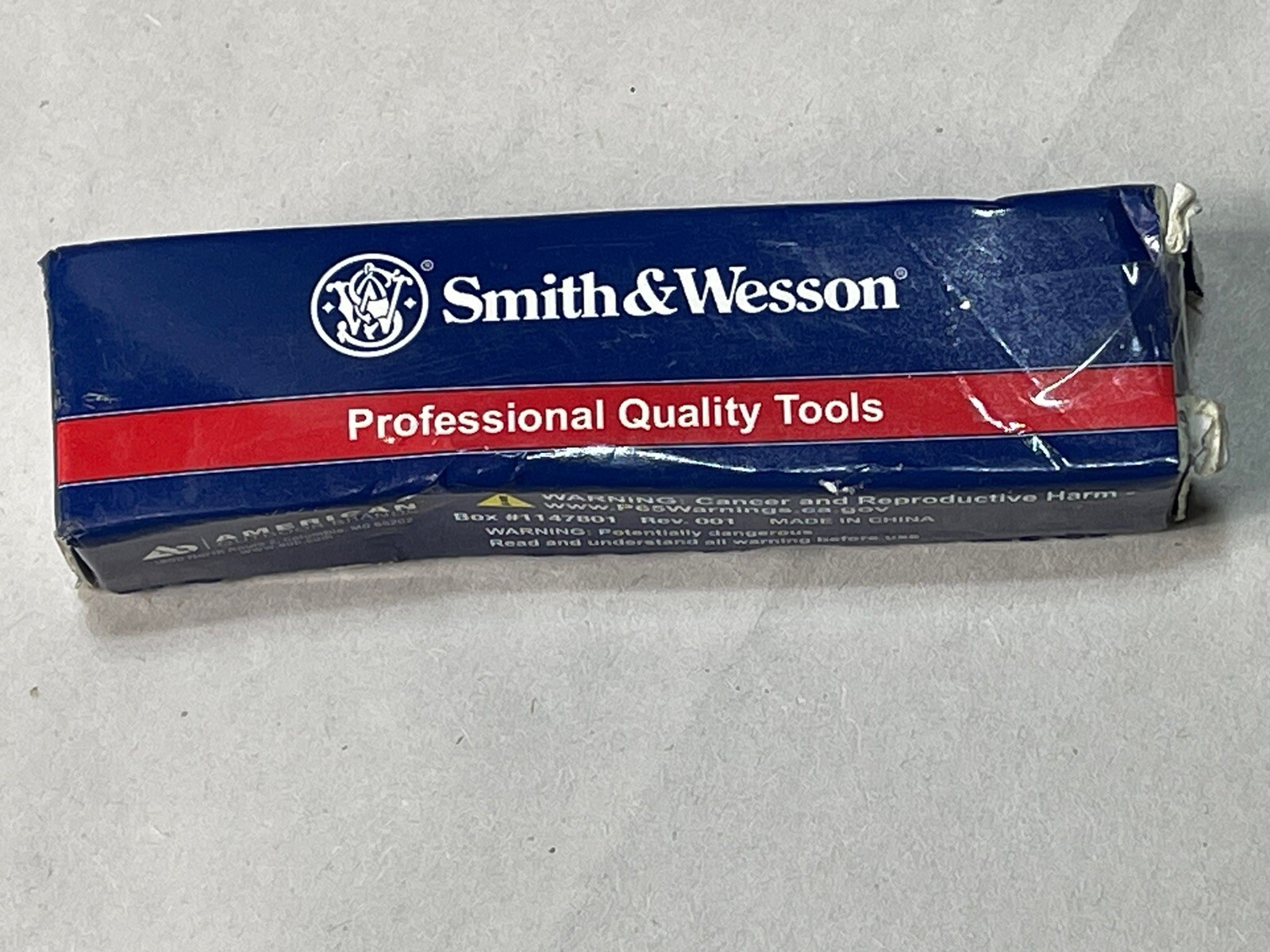 Smith & Wesson Executive Barlow Linerlock A / O Folding Pocket Knife - 1147094