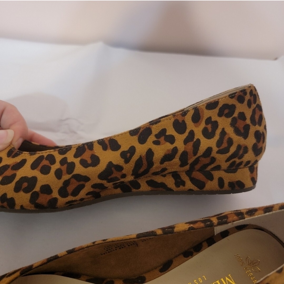Melrose Ave Los Angeles Leopard Print Flats