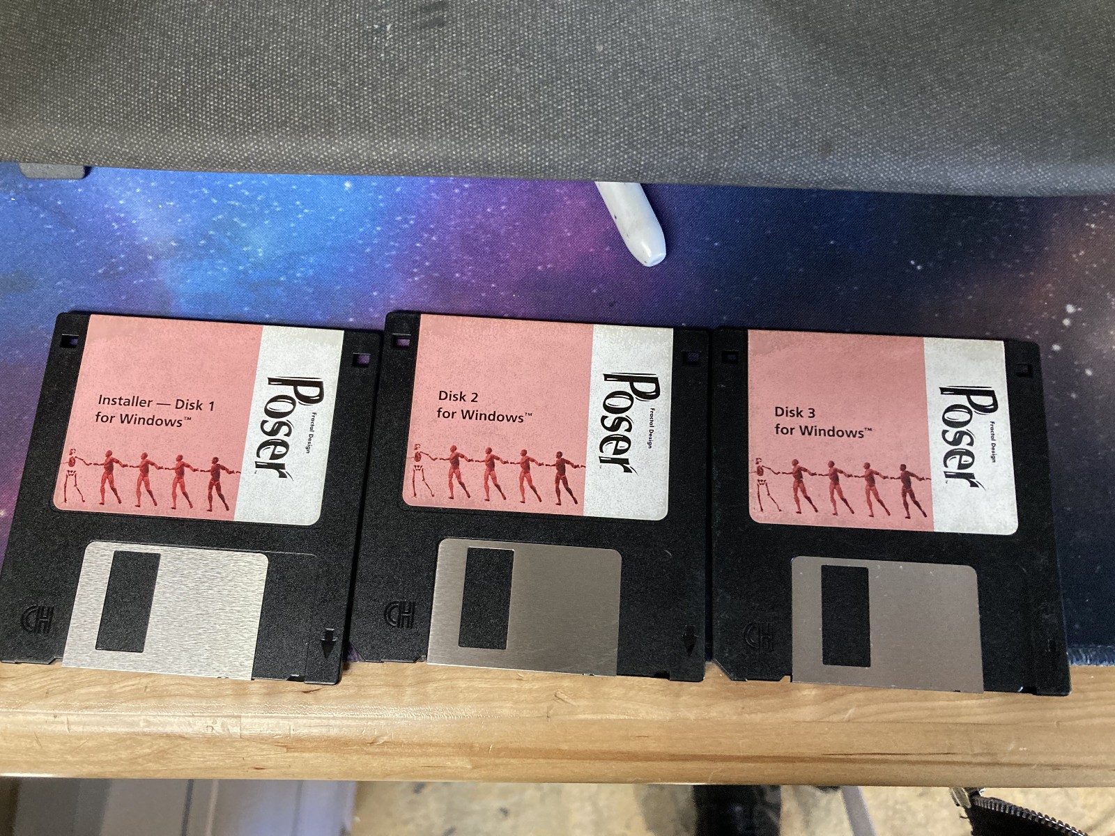 Fractal Design Poser For Windows Floppy 3.5 3D Modeling Character Design Y2K
