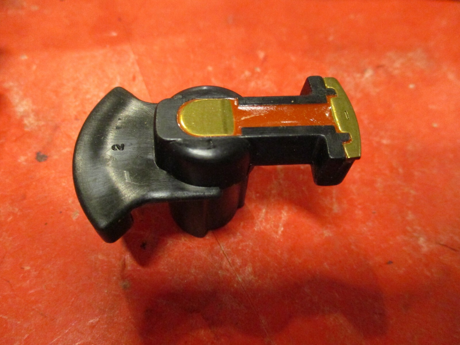 SAAB-V/W-AUDI-ALFA 1985-1994- NEW  IGNITION ROTOR