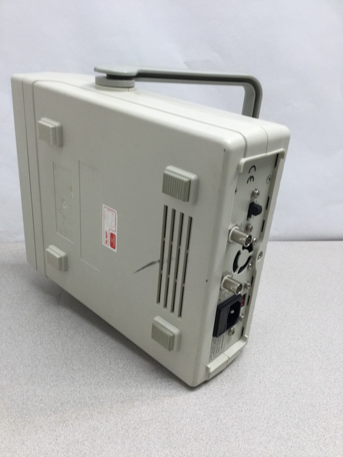 **AS-IS**POWER ON, NON-TESTED GW Instek GFG-8216A Function Generator