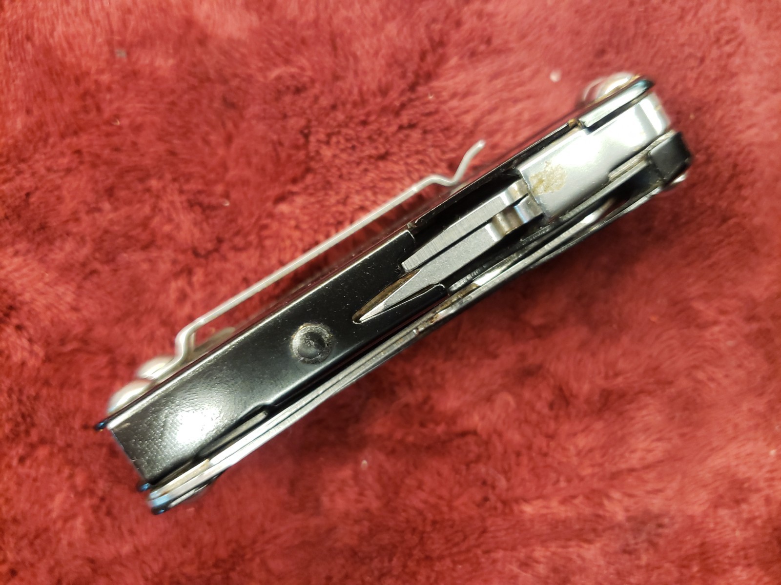 Leatherman Wingman Multi Tool Black/Silver Limited Edition