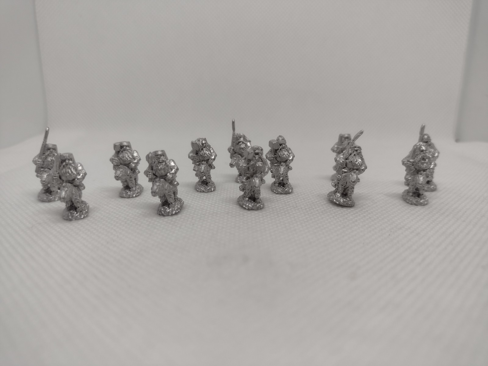 Pendraken 10mm Hill Dwarf Noble Riders (FAN-HDW3) - 12 Metal Miniatures