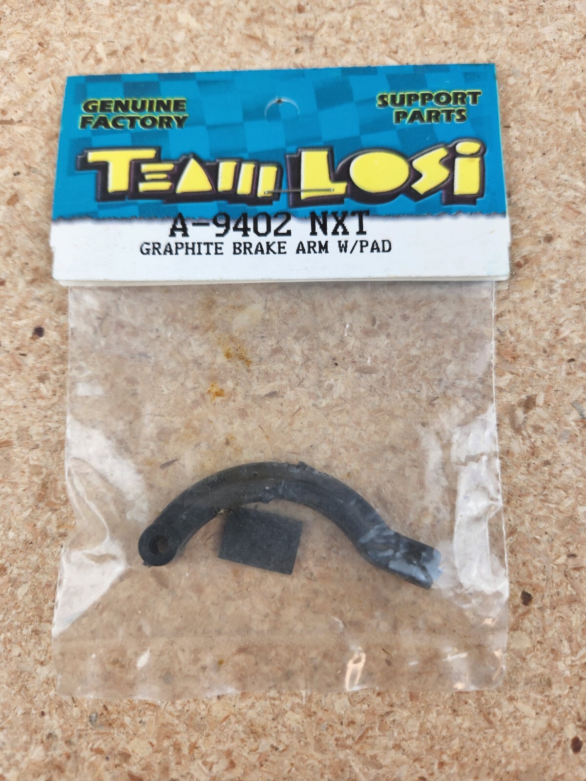 Team Losi NXT Graphite Brake Arm w/ Brake Arm Pad LOSA9402, A-9402 NEW NOS