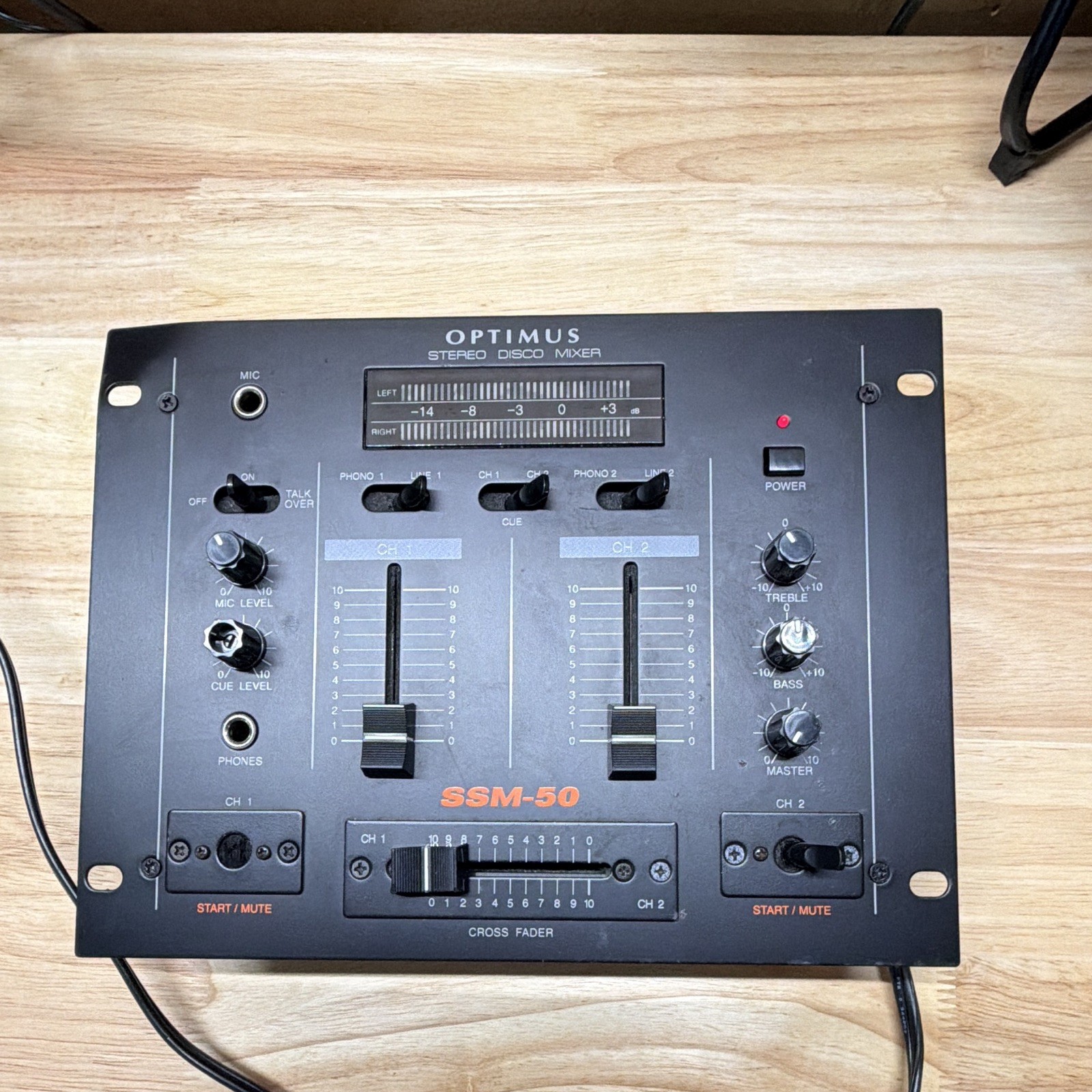 Optimus SSM-50 Stereo Disco Mixer 2-Channel Crossfader powers up works
