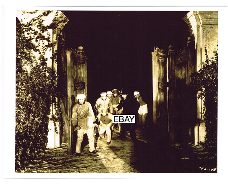 SALE: RETURN OF DR. FU MANCHU 1930 MOVIE PHOTO #2 WARNER OLAND SAX ROHMER