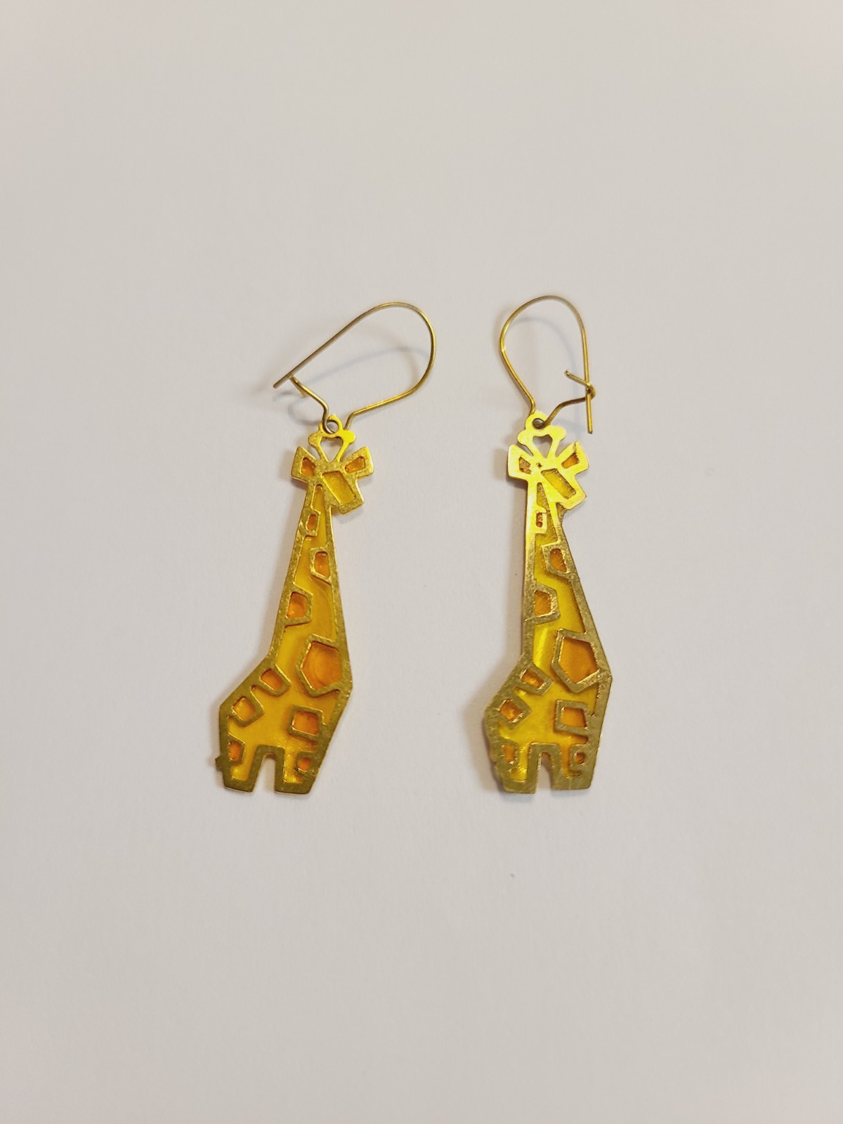 WHIMSICAL VINTAGE GIRAFFE SHAPED ENAMEL DANGLE EARRINGS