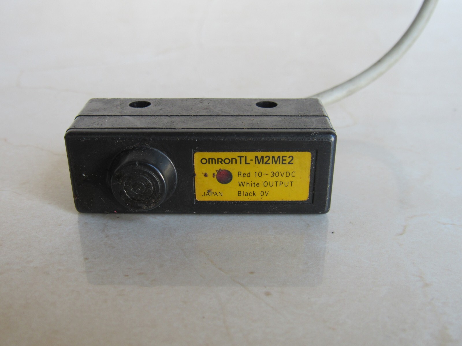 ""Quantity of 6 Pieces"" Omron TL-M2ME2 Listed by Mike