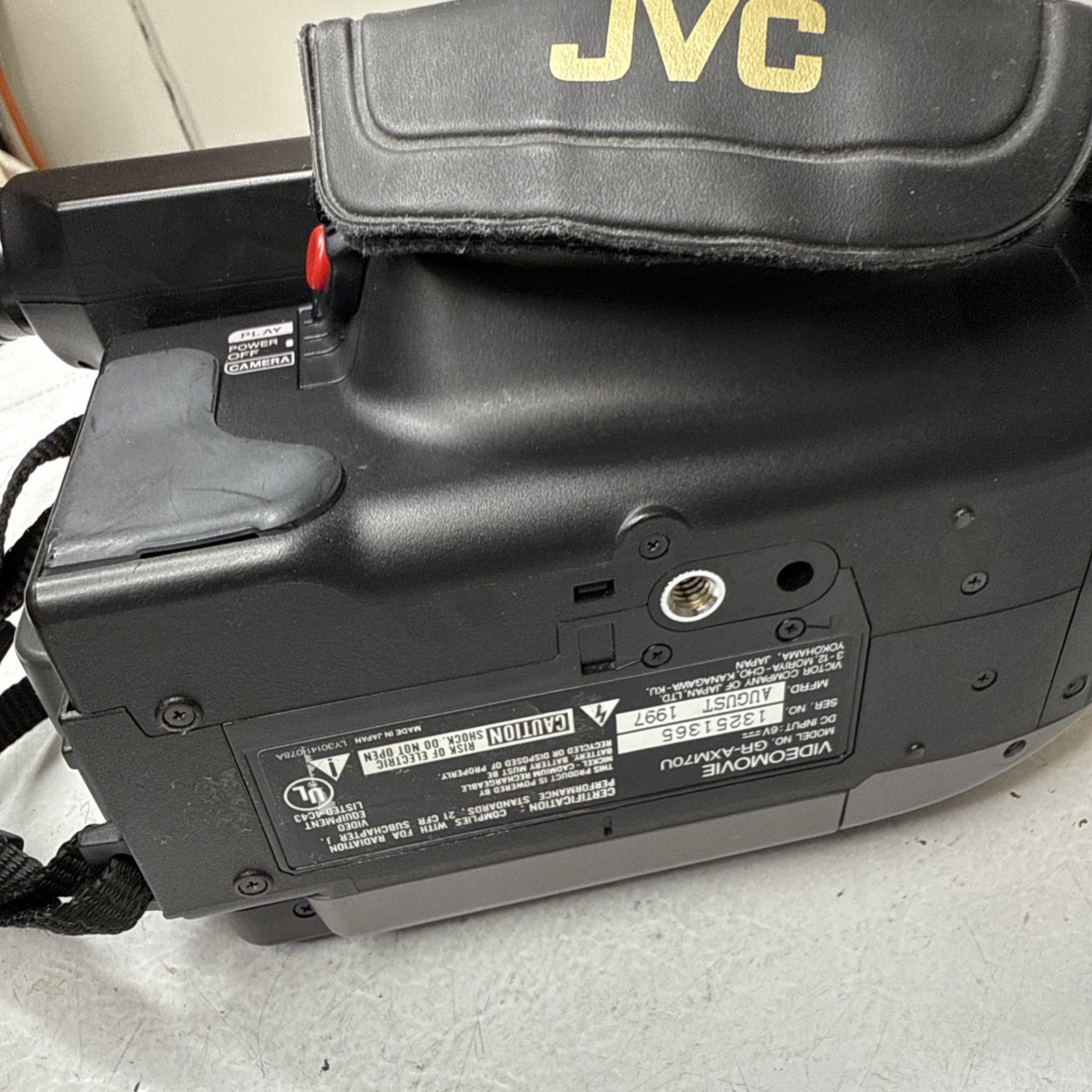 JVC VHS-C Camcorder *READ* Model GR-AXM70U Tested Working.