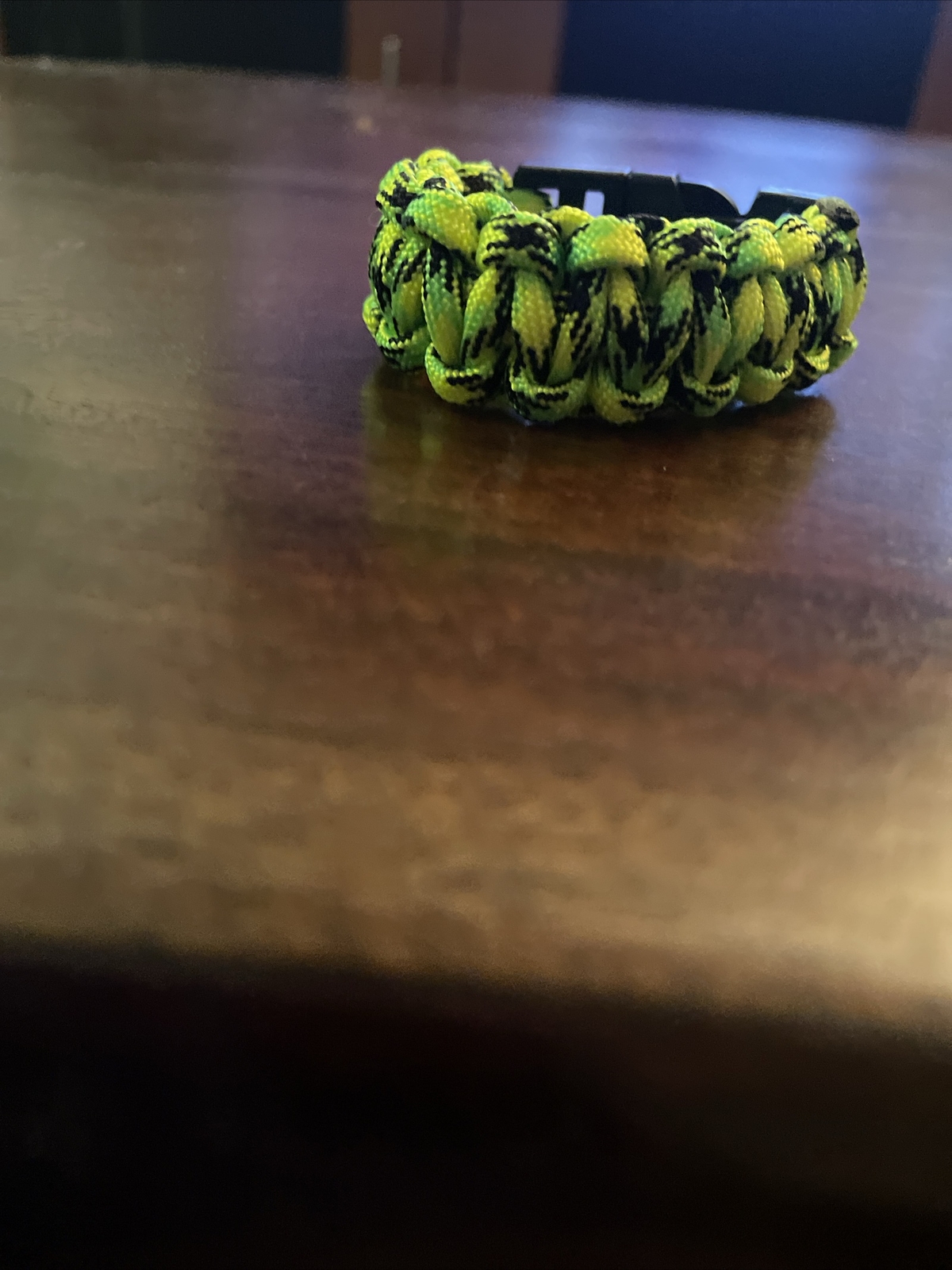 Paracord Bracelet With Buckles Light Green XS