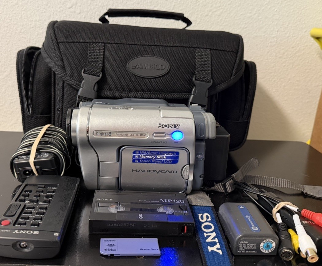 Sony Handycam DCR-TRV460 / 480 Camcorder Digital 8/Hi8 NIGHTSHOT + USB TESTED ✅