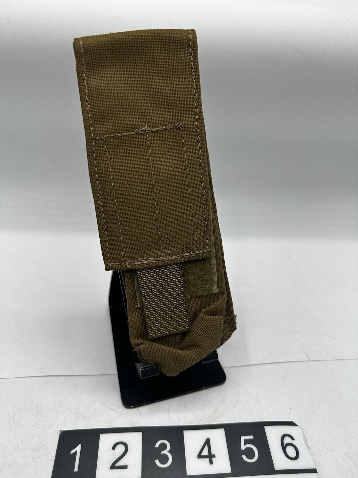 London Bridge LBT-9011A-500D Coyote Brown Single Smoke Grenade Pouch - MOLLE
