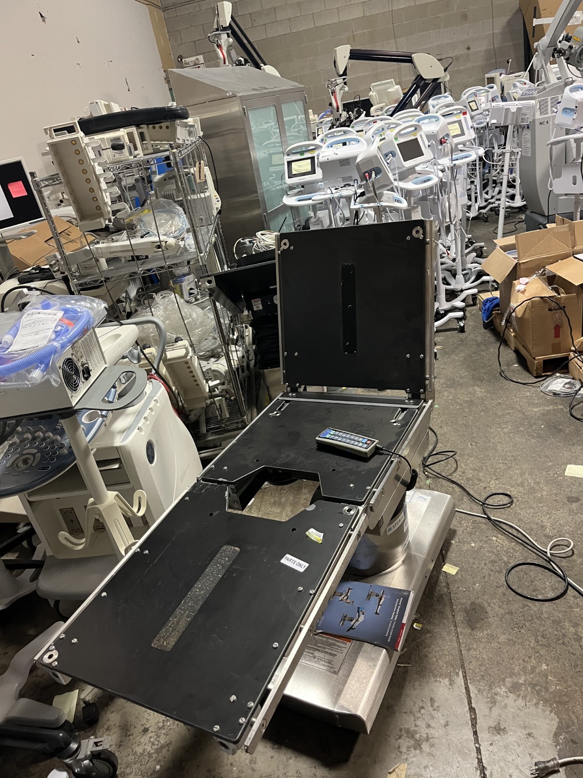 Steris CMAX Operating Table