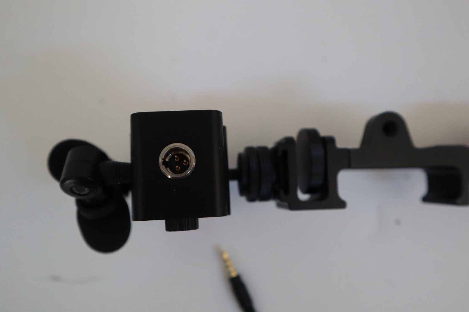 Saramonic SmartMixer for Smartphone Recording