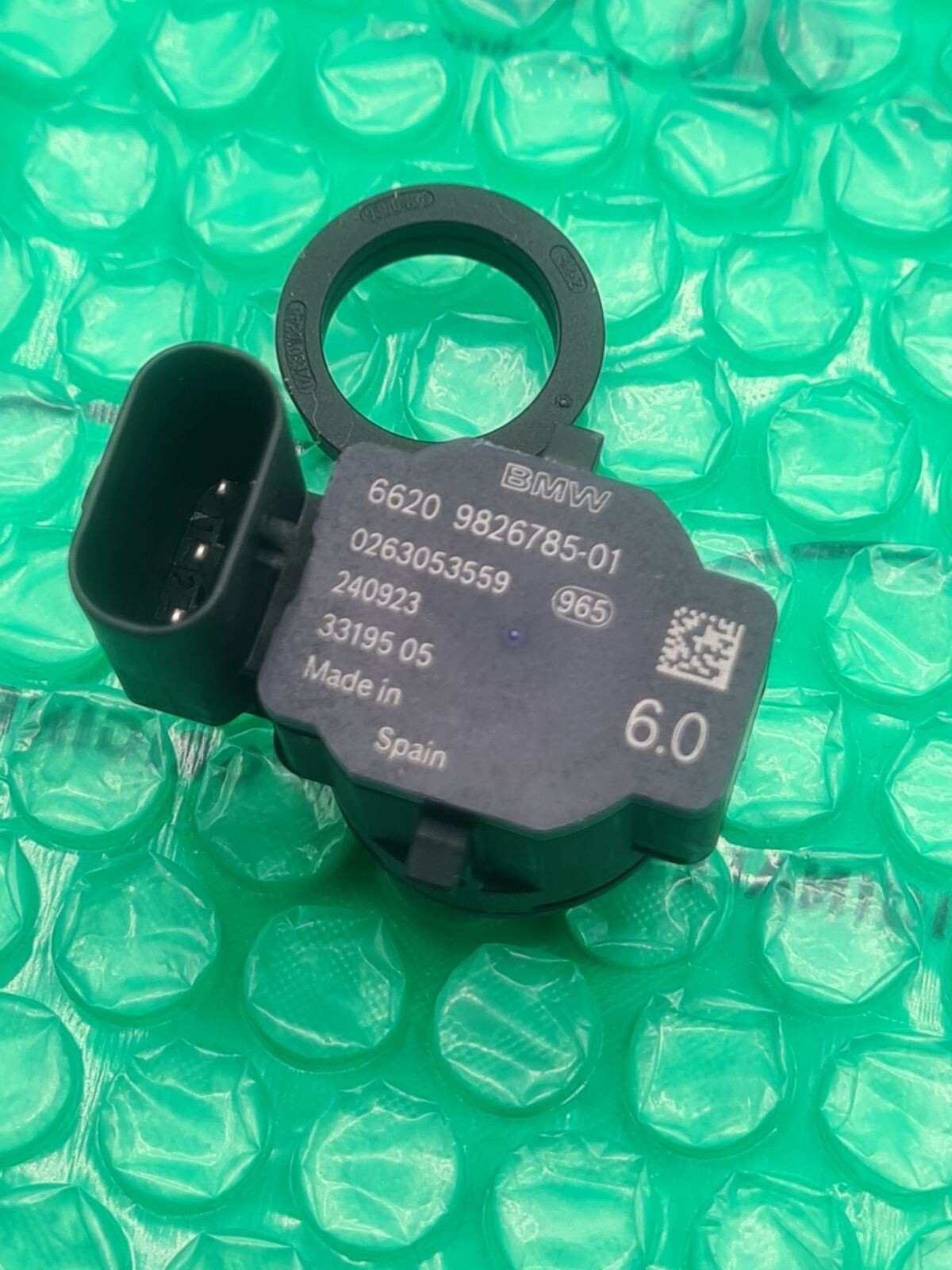 66209826785 NEW OEM BMW Parking Sensor