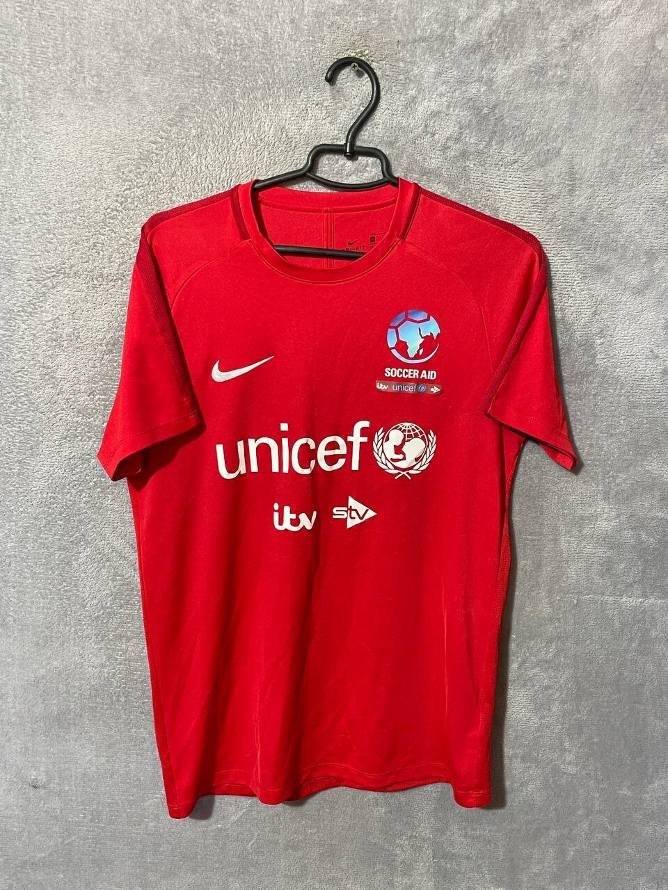 Soccer Aid Jersey Football Shirt Red Nike Polyester Camiseta Trikot Mens Size M