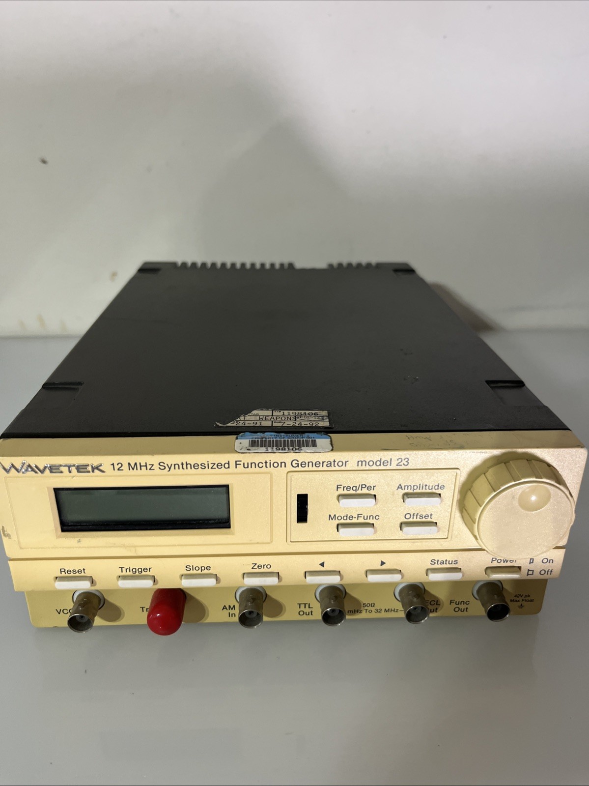 Wavetek Model 23 12 MHz Synthesized Function Generator - Working!