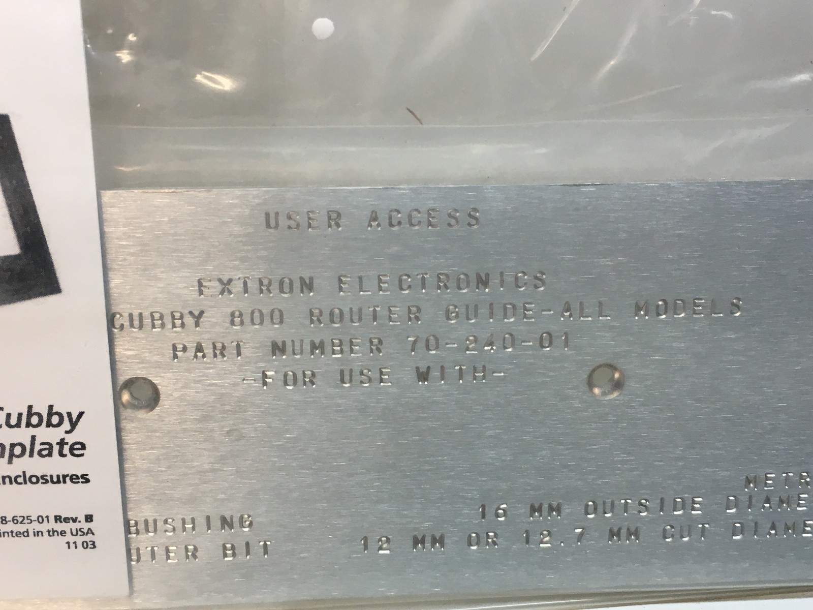 Extron Electronics KTS, CABLE CUBBY800 Router Guide 70-240-01