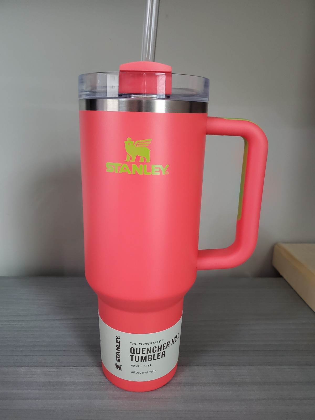 Stanley FlowState Quencher H2.0 WATER Tumbler 40 oz NEW Hibiscus NEON ORANGE