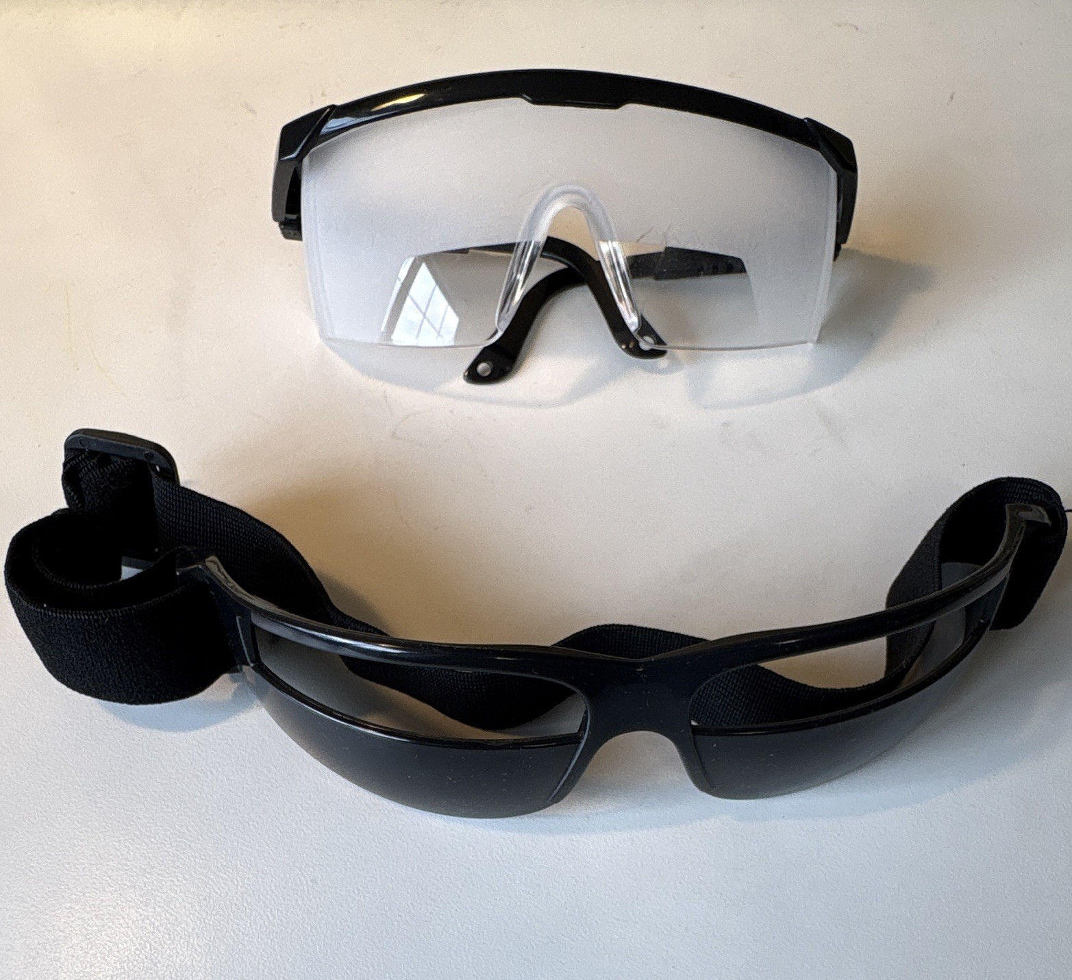 Sporty's Foggle & Visibility Limiting Glasses, Adjustable (Set of 2)