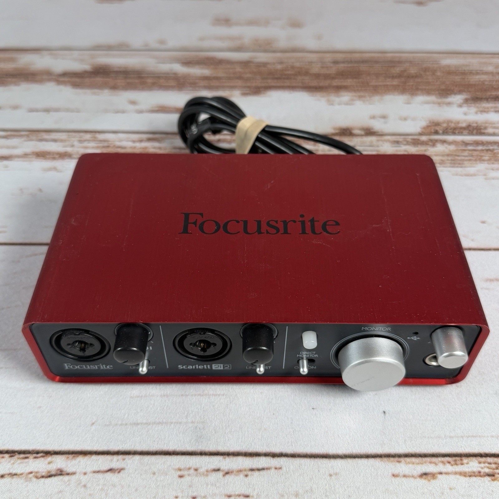 Focusrite Scarlett 2i2 1st Gen USB Audio Interface - No Cable