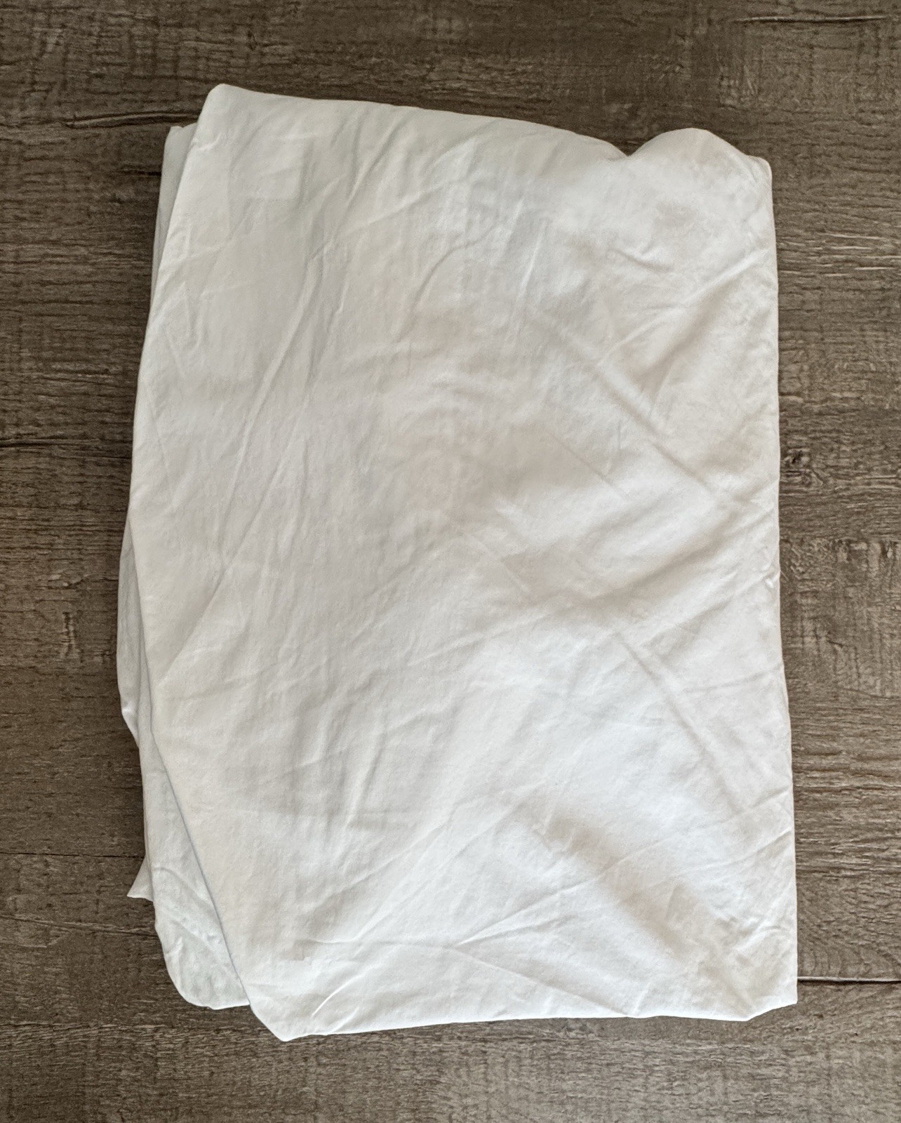 L.L.Bean Queen Fitted Sheet 100% Cotton White Solid, 2 Small Stains 60"X80"+15".
