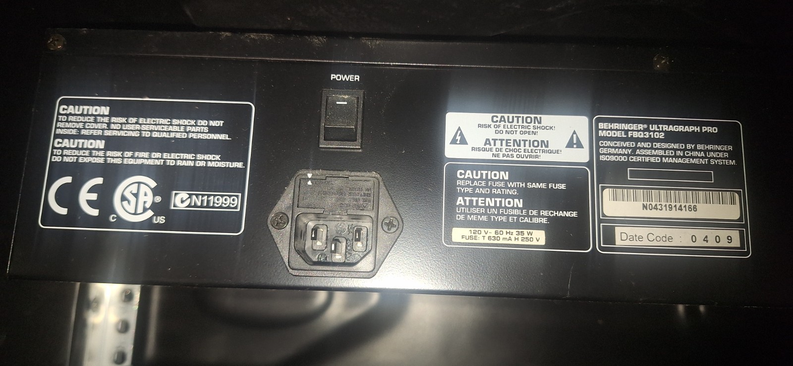 Behringer Ultragraph Pro 31-Band Graphic Equalizer FBQ3102 ( read description)