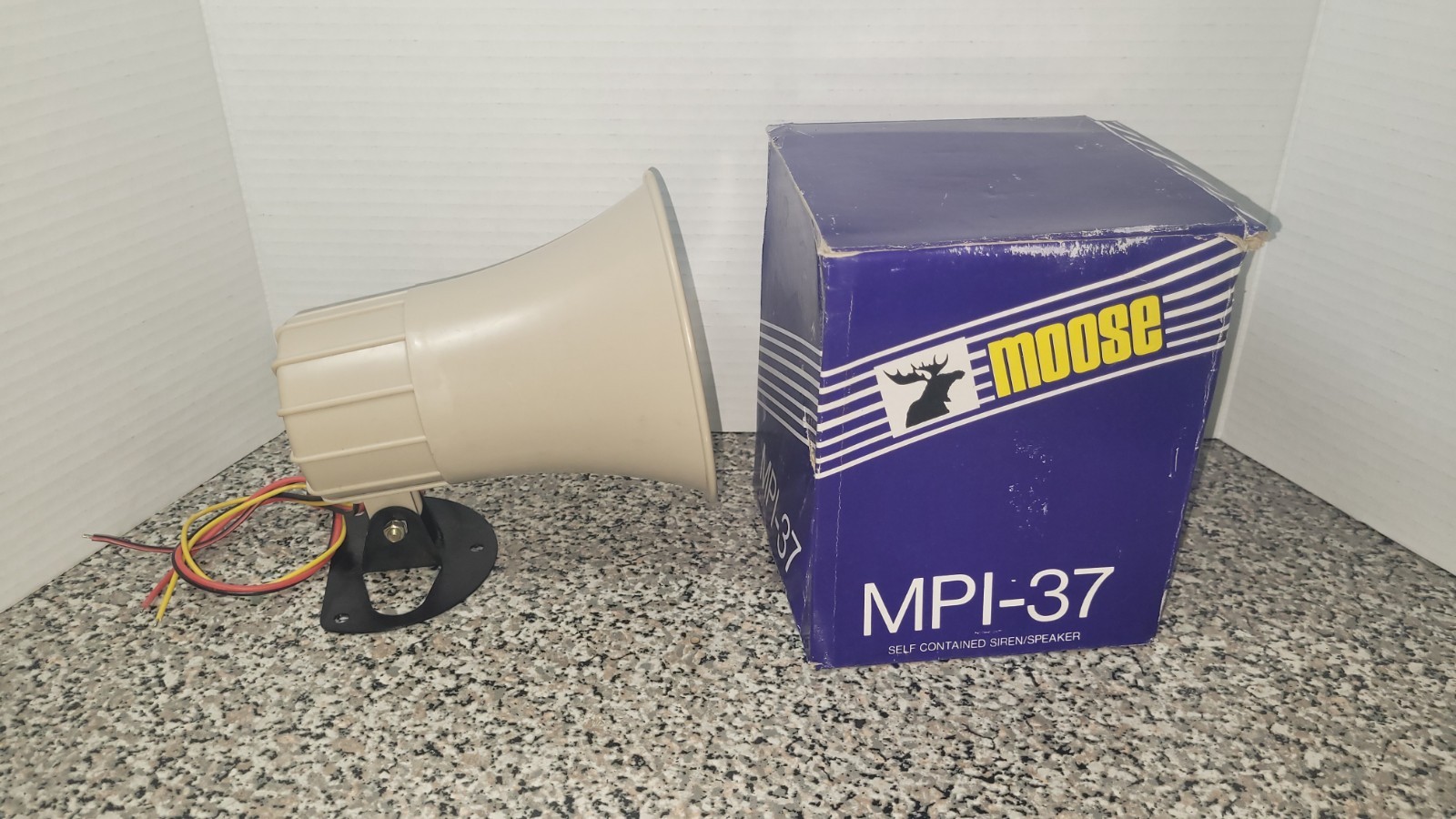 Moose Interlogix  MPI-37, Self Contained Siren / Driver / Speaker 6-12V NEW