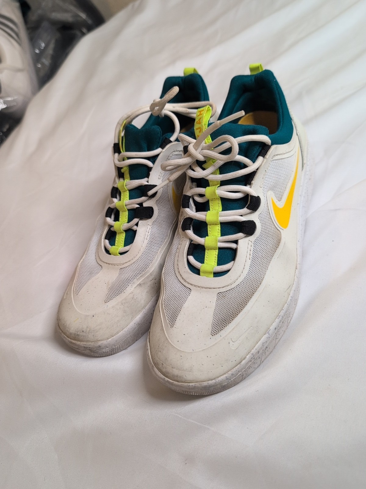 Nike SB Shoes NYJAH Free 2 Mens 9 US University Gold Oregon BV2078103 Skater