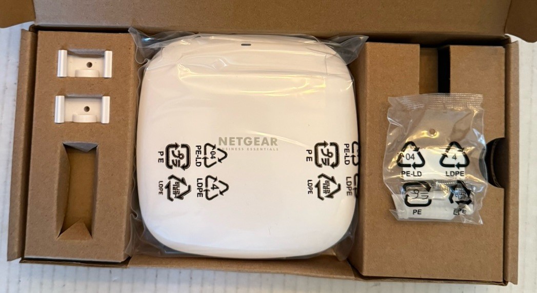 Netgear AX1800 Dual Band PoE WiFi 6 Access Point