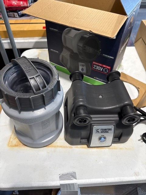 Platinum Series European 230V Rotary Tumbler Lite and Media Separator for Clean