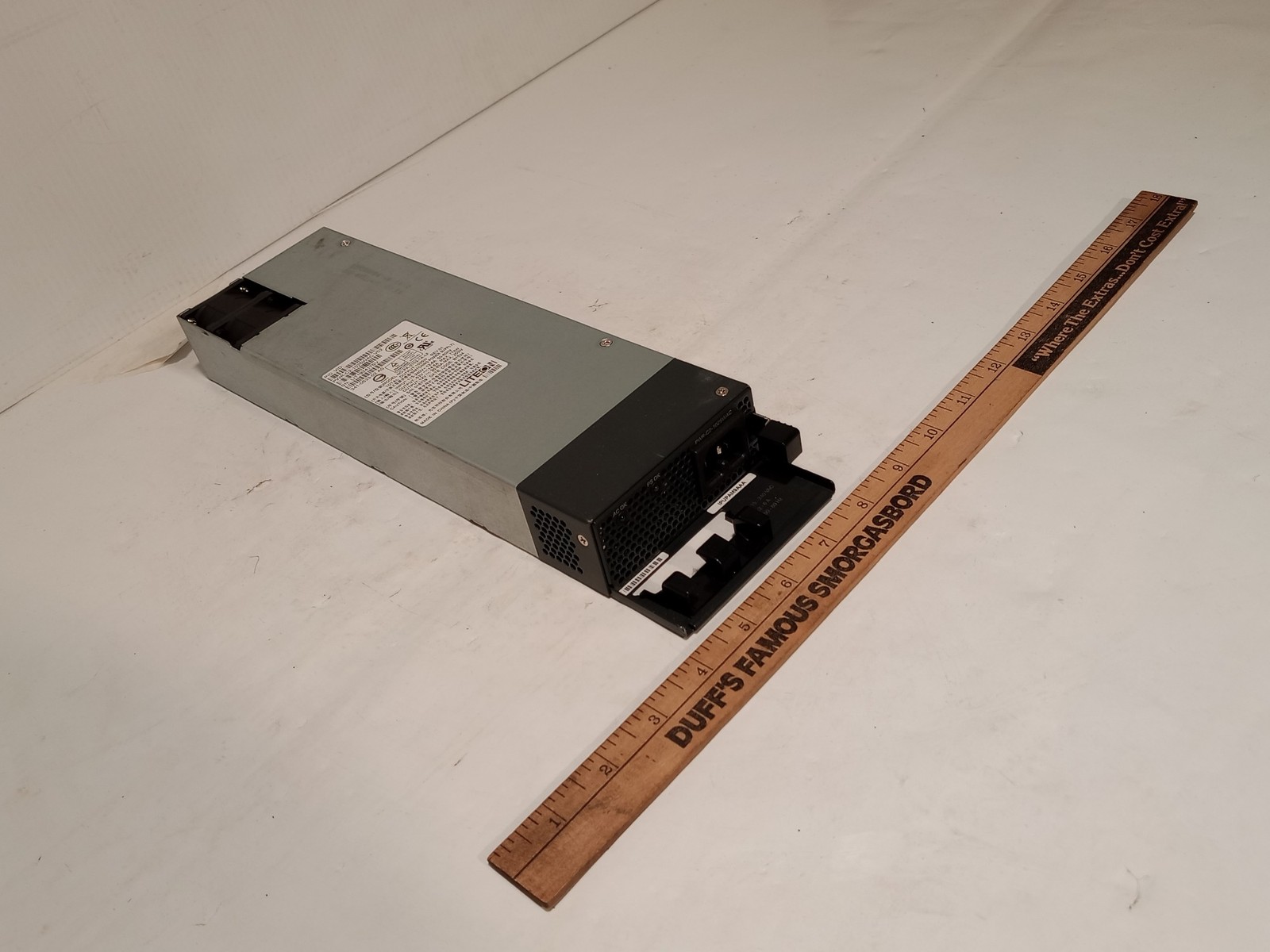 Cisco PWR-C2-1025WAC Switch Power Supply 1025W Catalyst 3850 341-0533-02