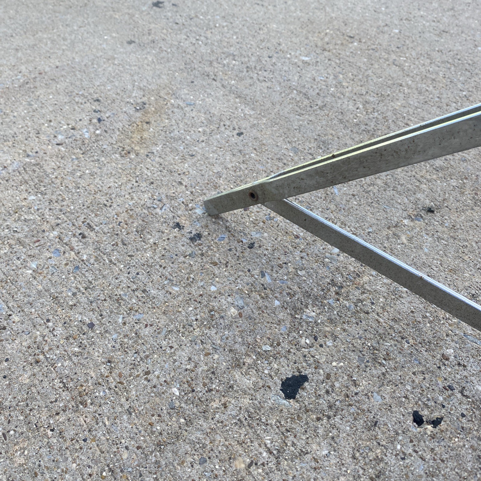 Gibraltar Hardware By Kaman Stand