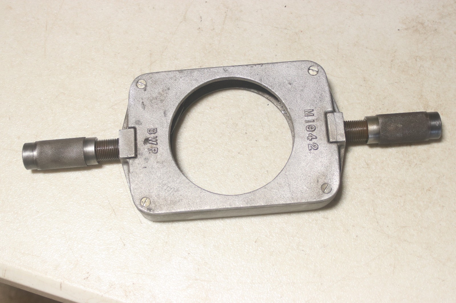 BWP M1942 1-3/4 to 4 Inch Thread Restorer