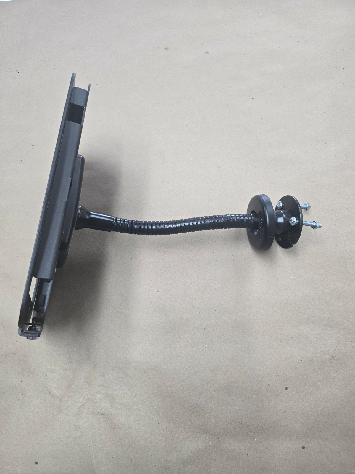 IPAD HOLDER COMPULOCKS W/ADJUSTIBLE ARM. NO KEY TO THE LOCKS!