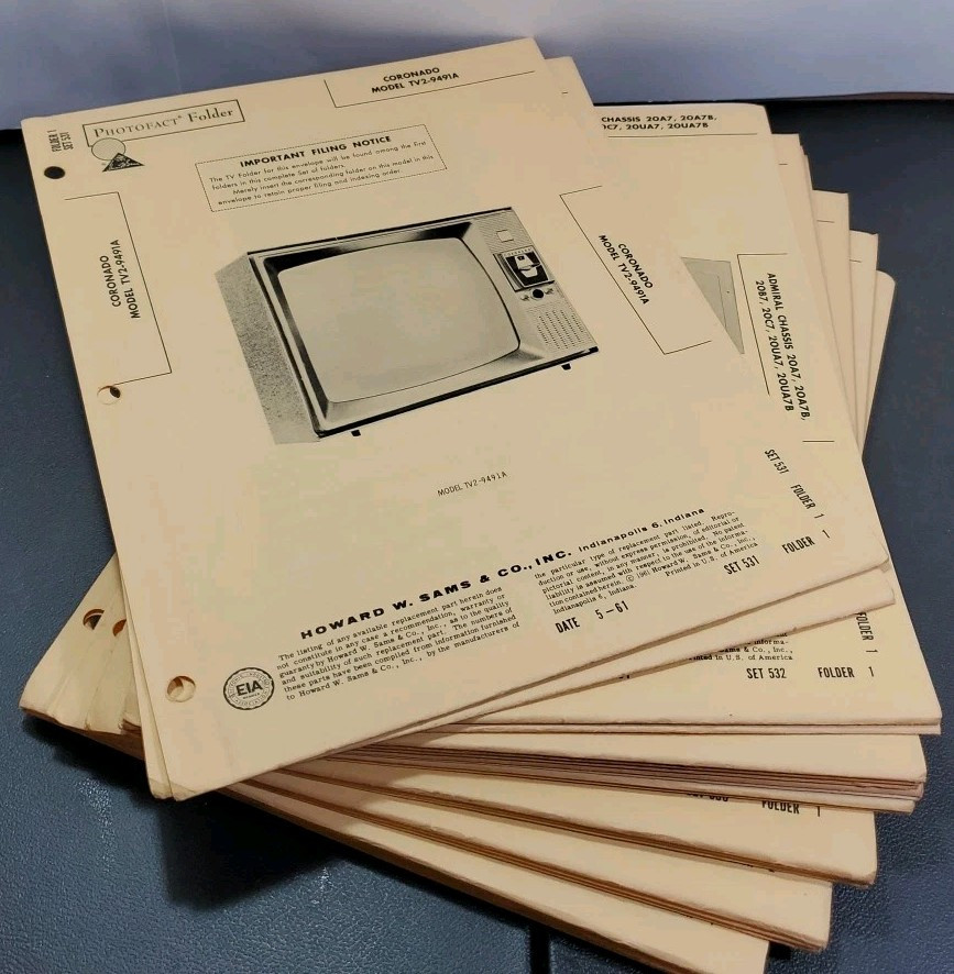 Vintage Howard W Sams Photofact Folders Lot of 20 Dated 5/61-7/61 TV Part List