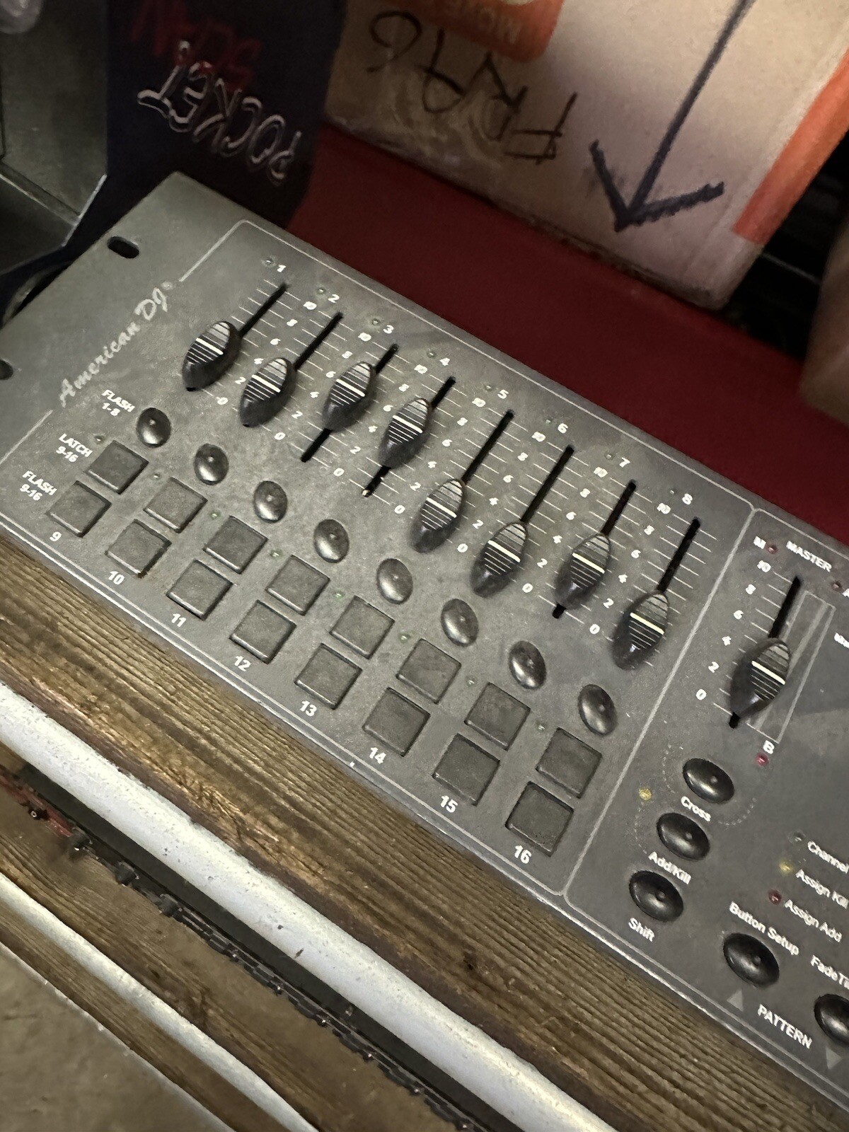 American DJ Light Source DJ Controller