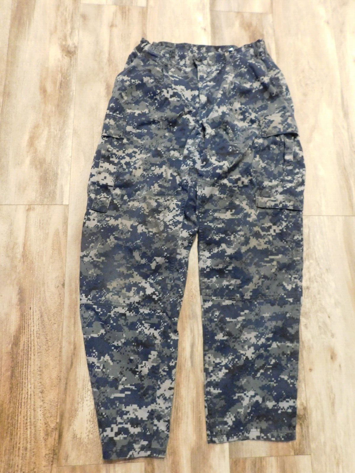 US  NAVY WORKING TROUSERS PANTS  SIZE MEDIUM - REGULAR