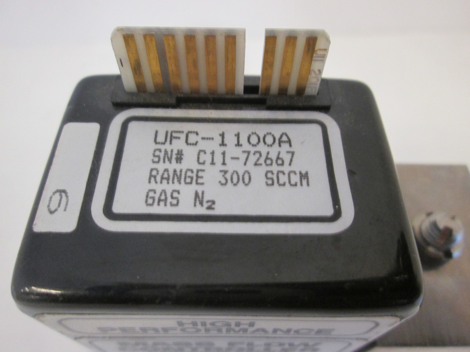 Unit Instruments, UFC-1100A, Mass Flow Controller, 300 SCCM, N2, Used