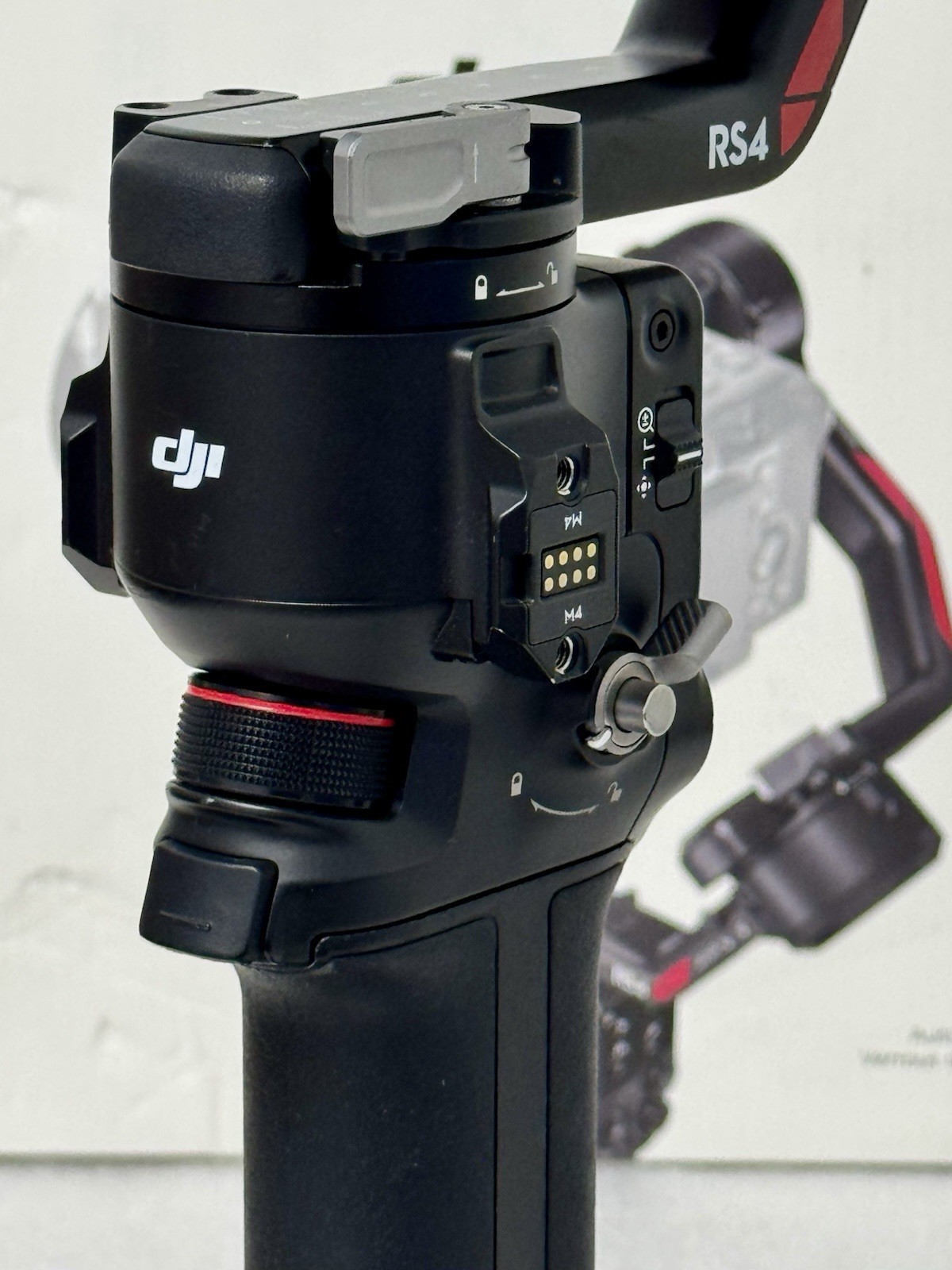 DJI Ronin RS4 3-Axis Gimbal Stabilizer #2