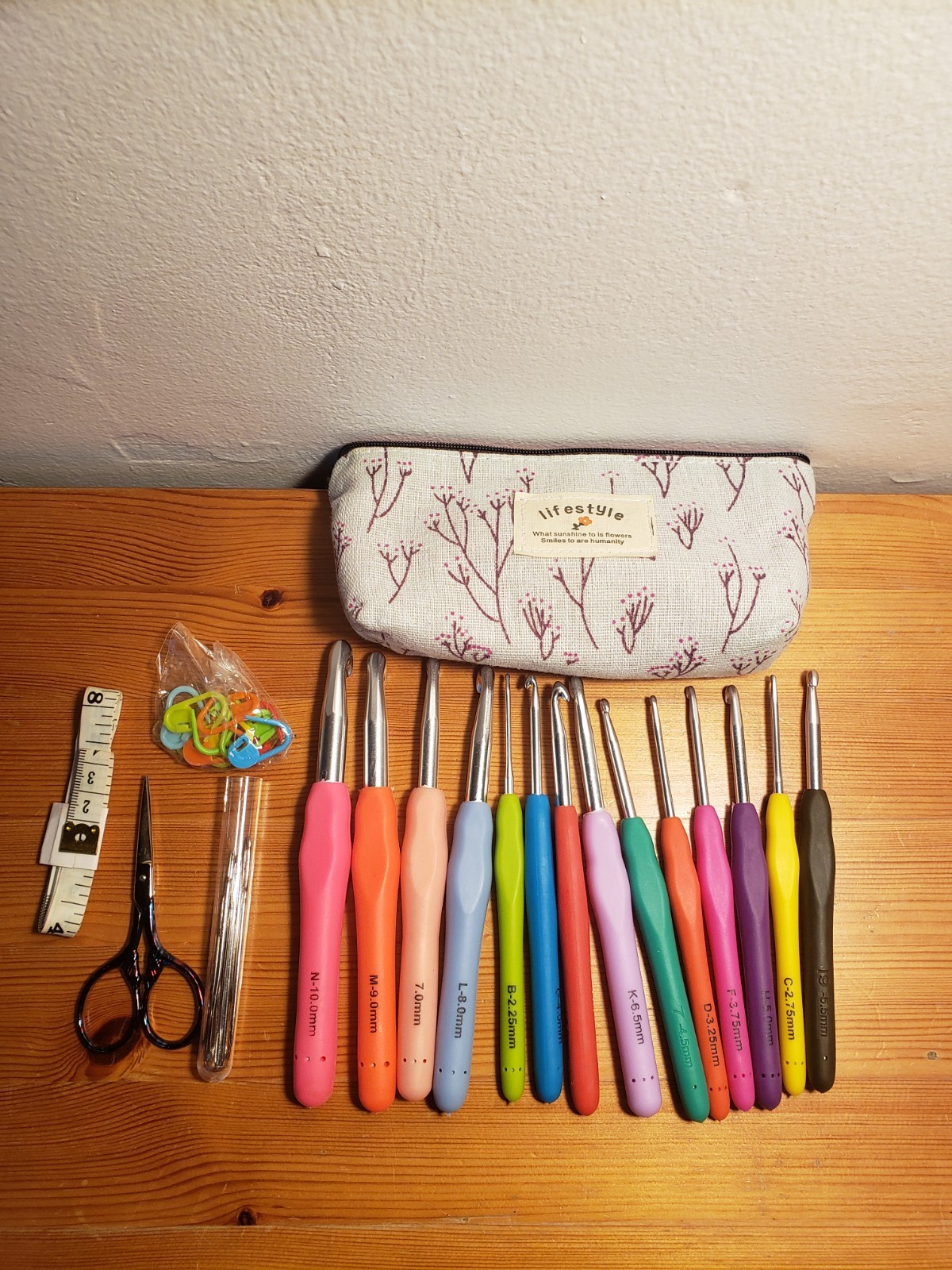 Set Of 14 Ergonomic Crochet Hooks, Scissors, Clips, Needles, Tape, & Case