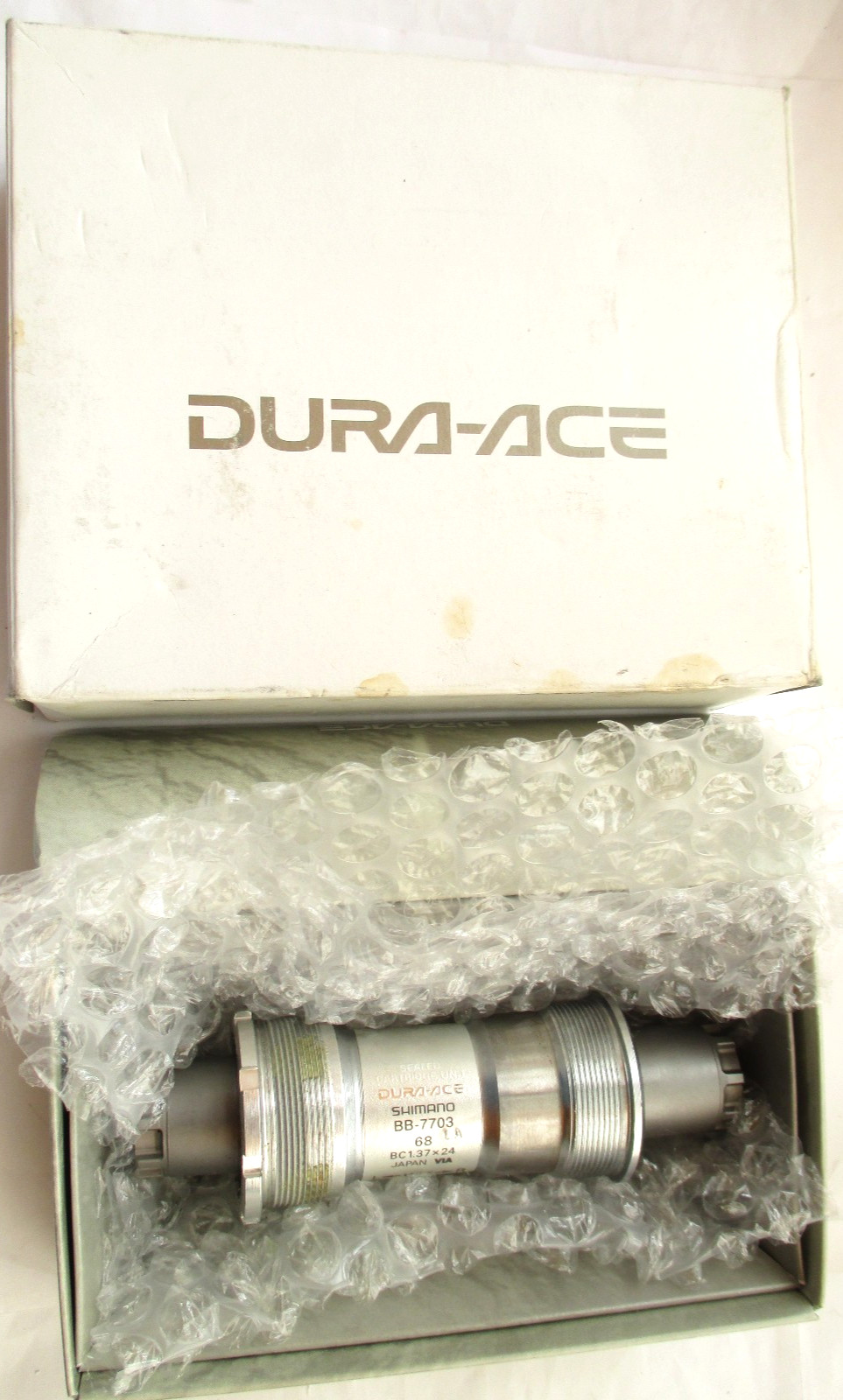 Dura-Ace BB-7703 Bottom Cycling Bike Bracket, Sealed Cartridge 68x118.5. *GREAT*