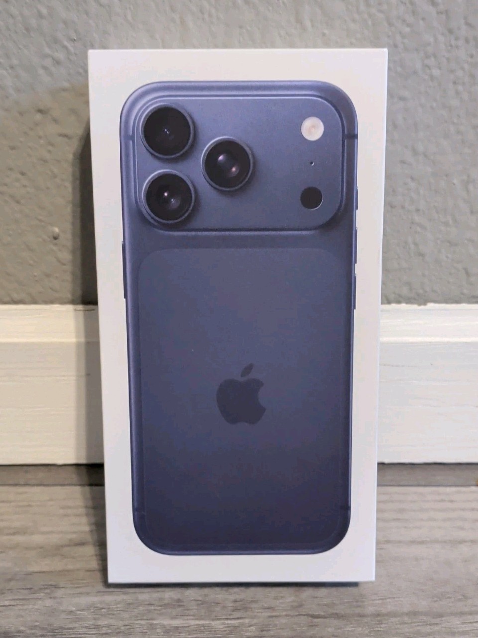 Apple iPhone 17 PRO Deep Blue EMPTY BOX ONLY 256GB A3256 w/ Inserts