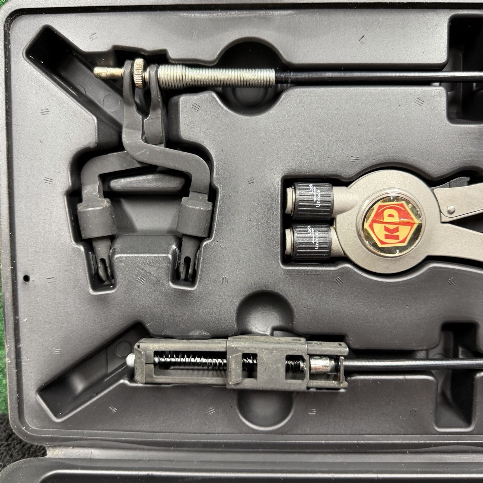 KD Tools 3835 - 7 Piece Multiple Tip Geared Plier System Set w/ Case