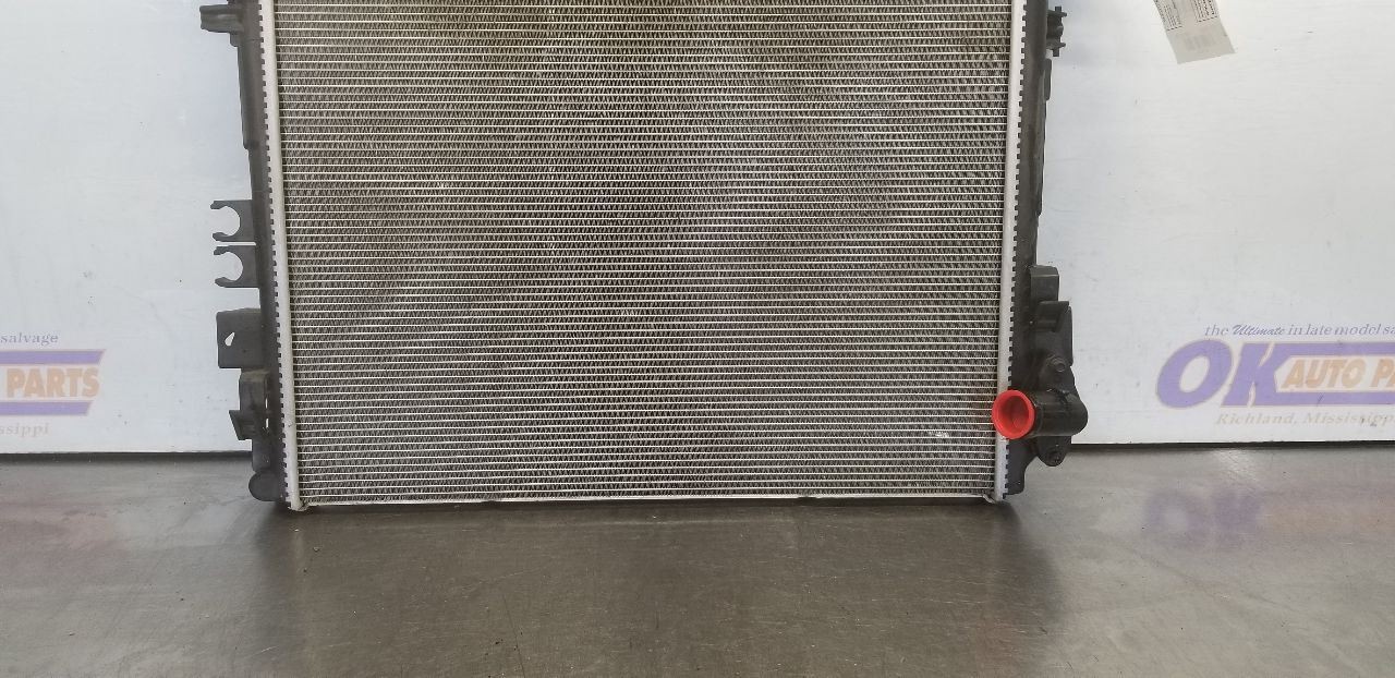 20 JEEP WRANGLER JL JLU MAIN RADIATOR 2.0L LEFT HAND DRIVE