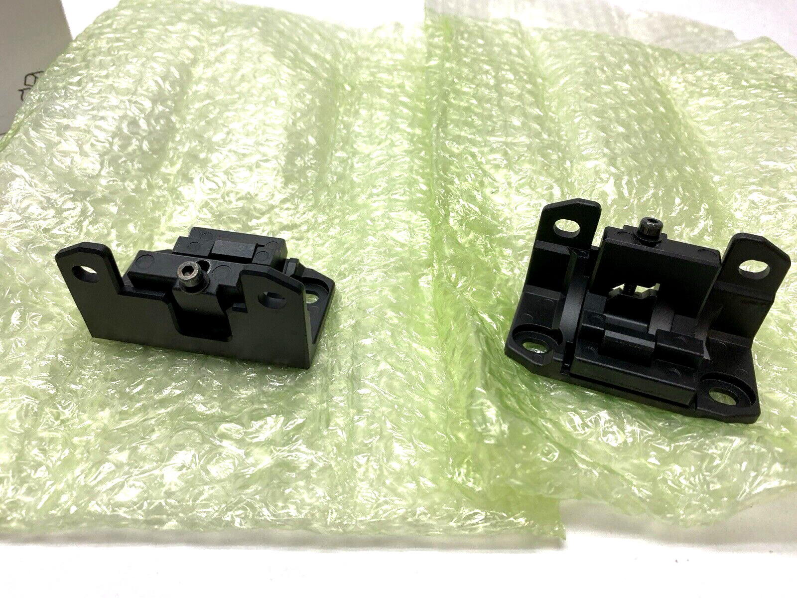 Keyence GL-RB21 DeadSpace-Free Bracket For GL-R Series