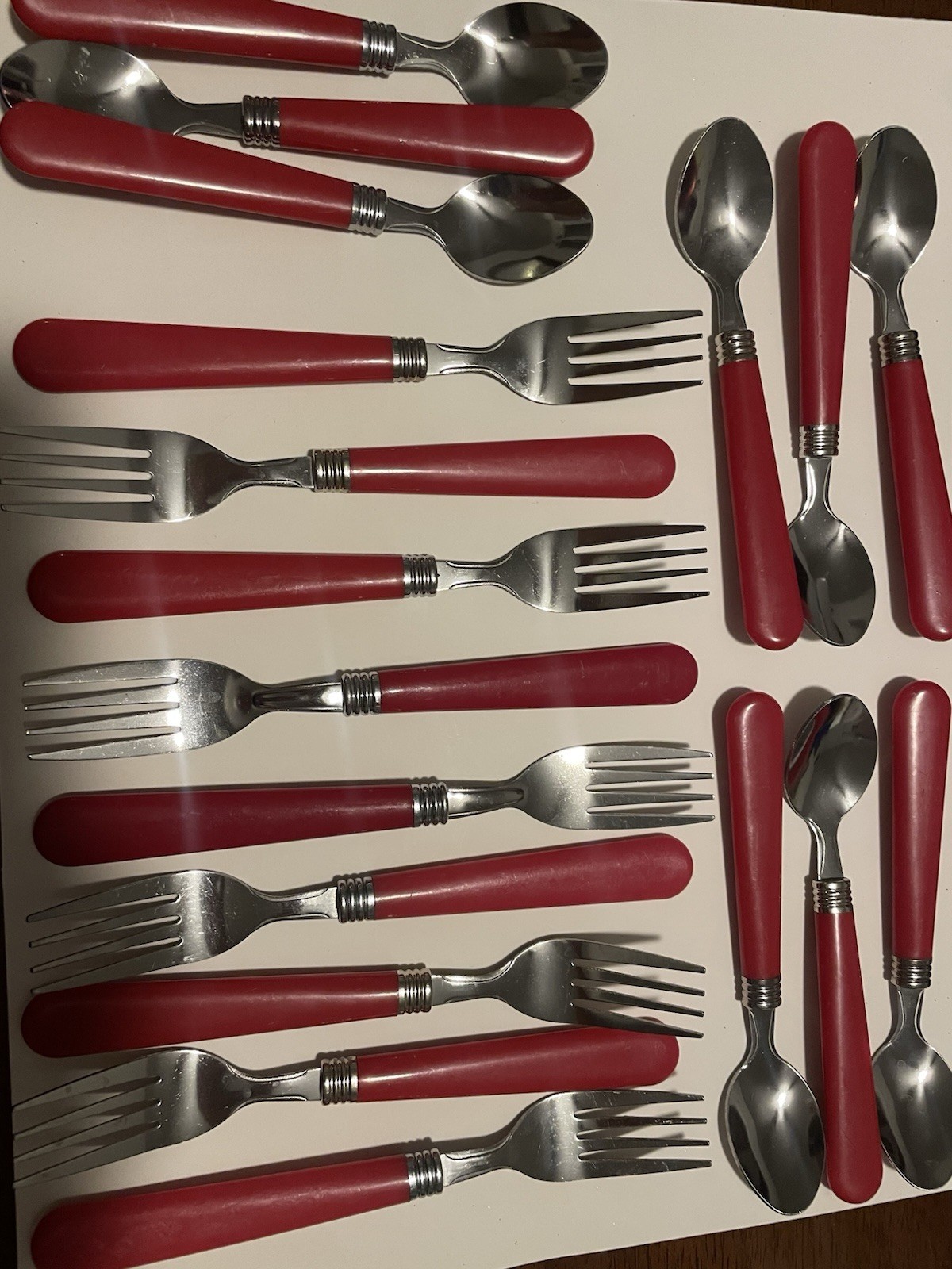 18 PC vintage Stainless Flatware Retro 50’ S Red Rounded Plastic Handles MCM