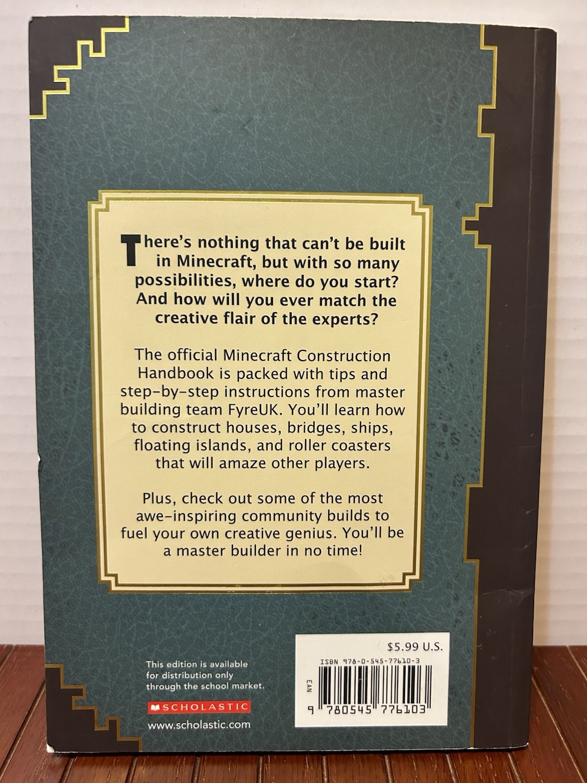 Minecraft: Construction Handbook: An Official Mojang Book
