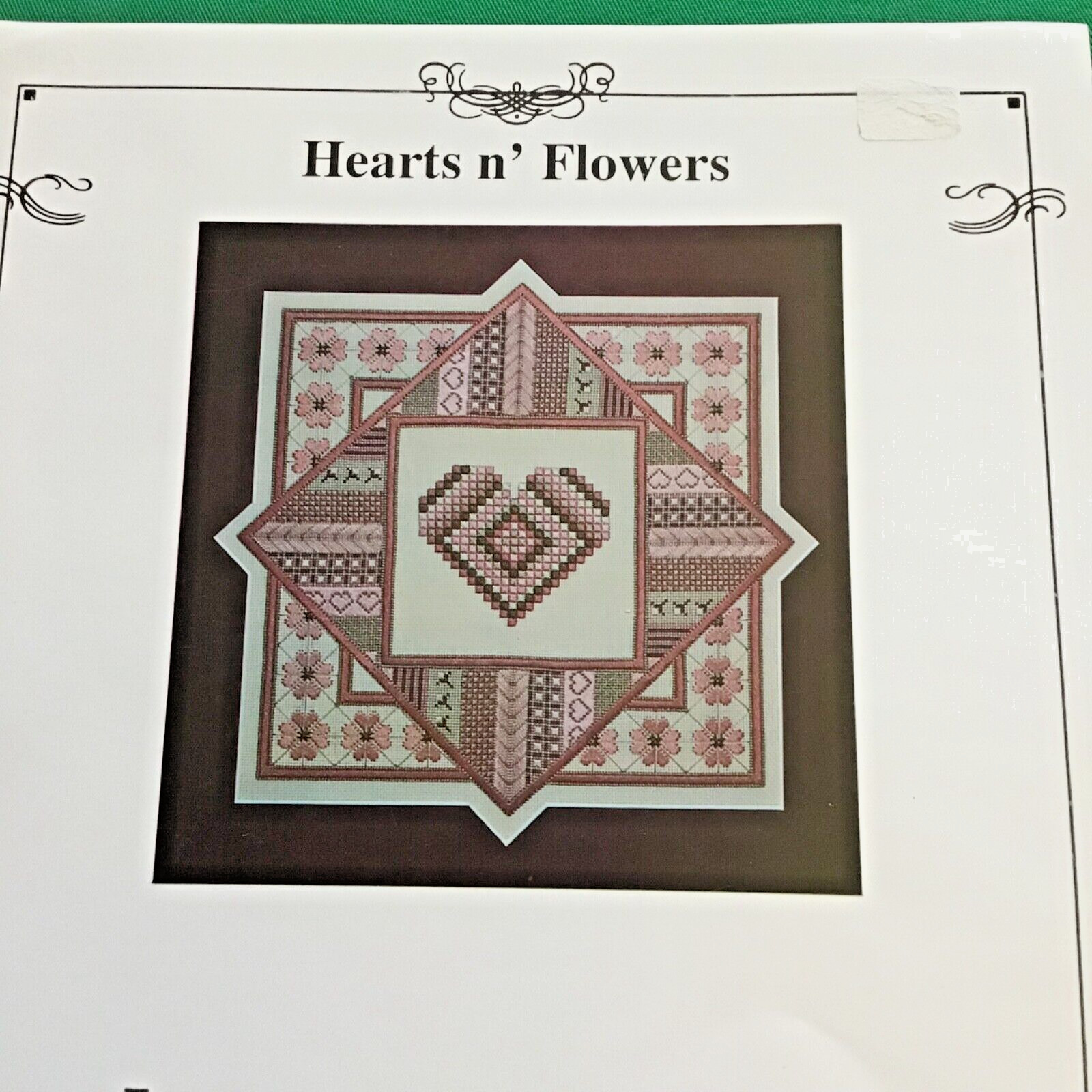 Hearts & Flowers by Lynne Tomlinson Designs needlepoint pattern