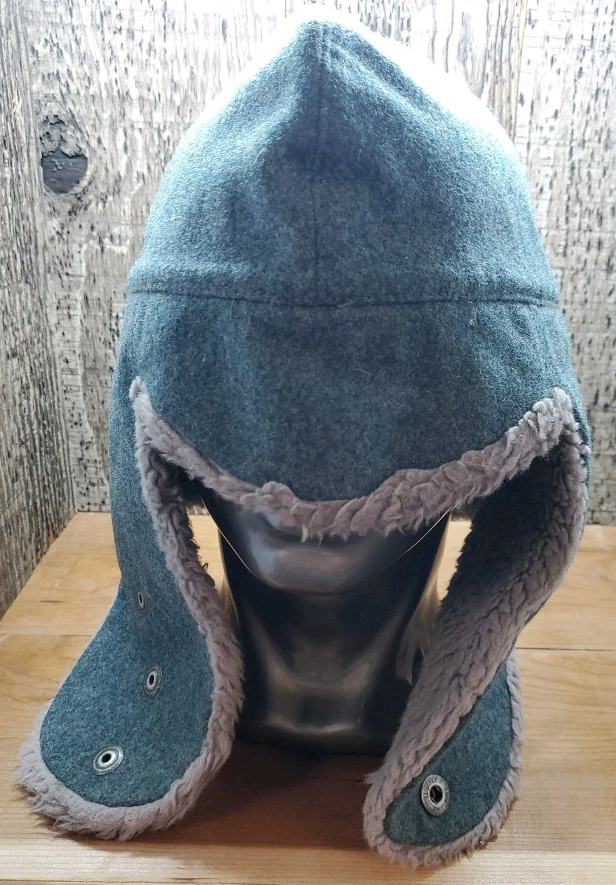 Fürst (Prince) German Youth Gray Trapper Hat 55 75/76 Snap Close Faux Fur